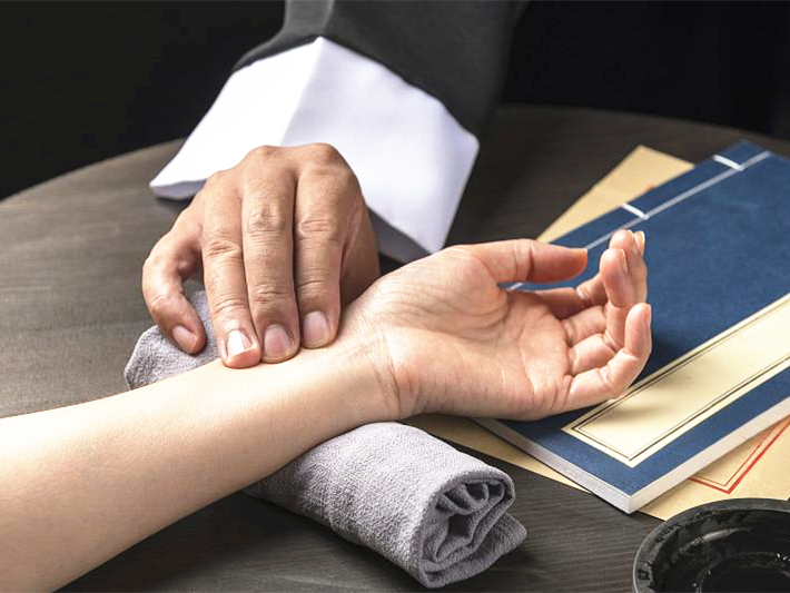 Guangzhou TCM Experience & Therapy (2h)